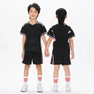 Black and pink decorative blocks for children's training clothes